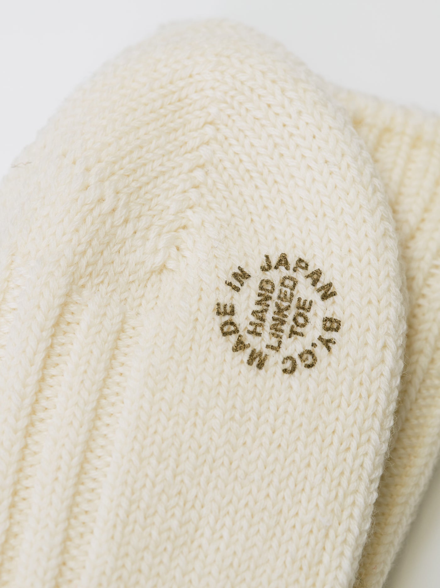 VIVO エアコンソックス   -WHITE-